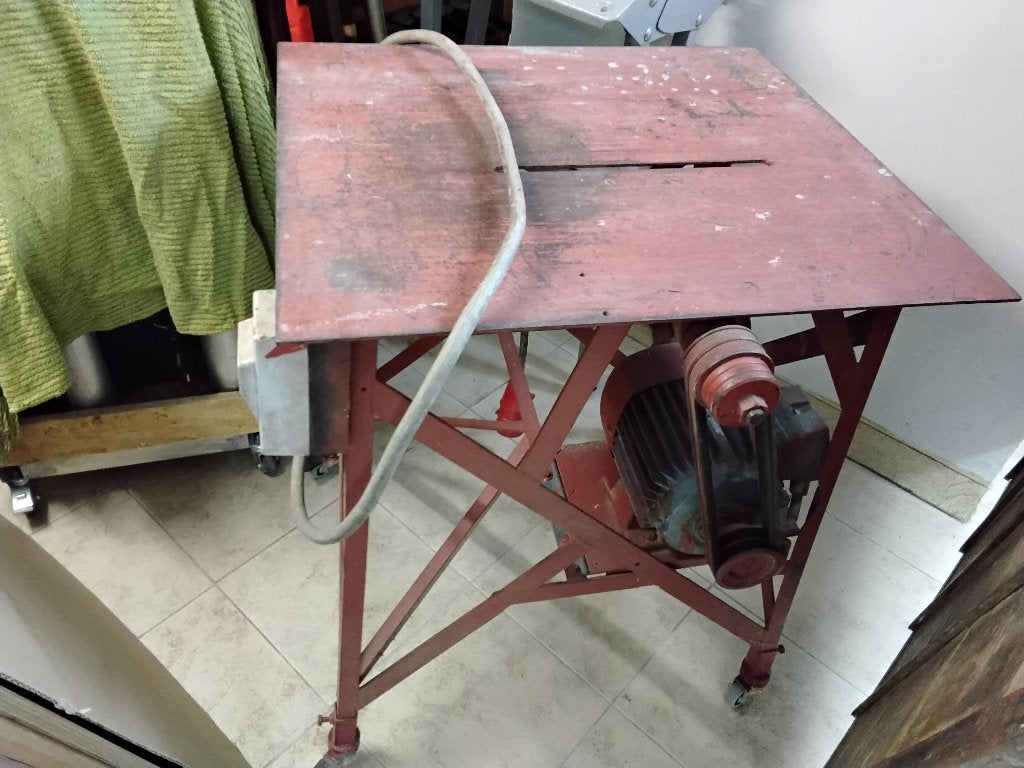 Brandhoutzaag 380 volt, Bricolage & Construction, Outillage | Scies mécaniques, 1200 watts ou plus, 70 mm ou plus, Enlèvement