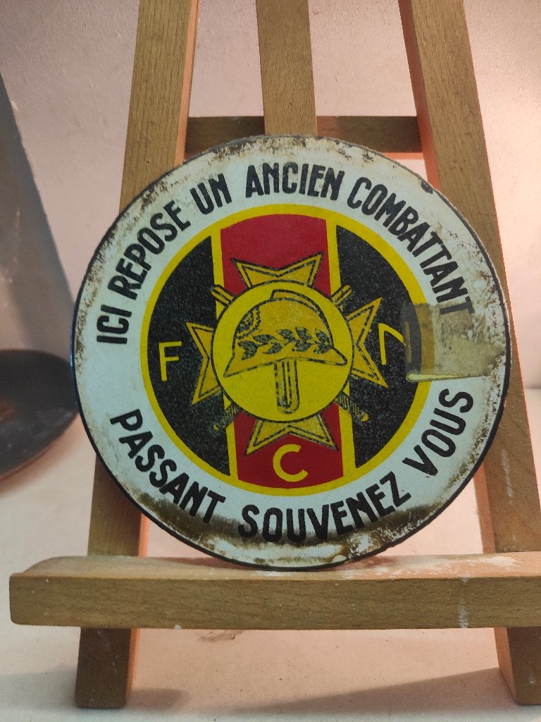 plaque ici repose un ancien combattant, Enlèvement ou Envoi
