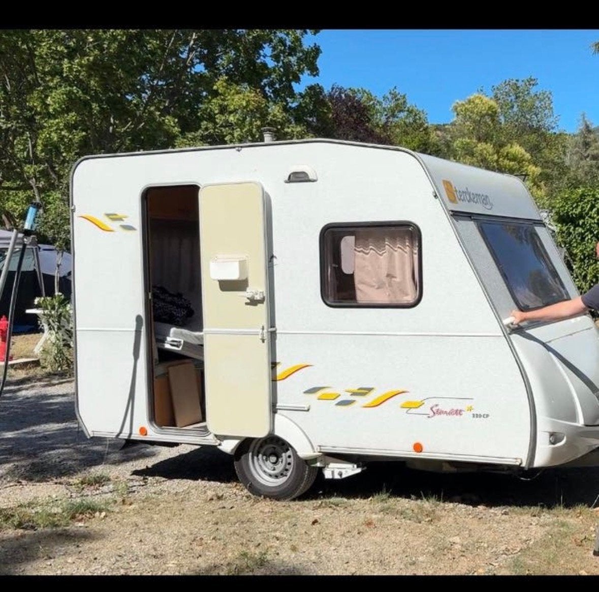 Caravan te huur, 3 pers, -750 kg, met mover, Caravanes & Camping, Caravanes, Particulier, Auvent, Auvent, Enlèvement ou Envoi