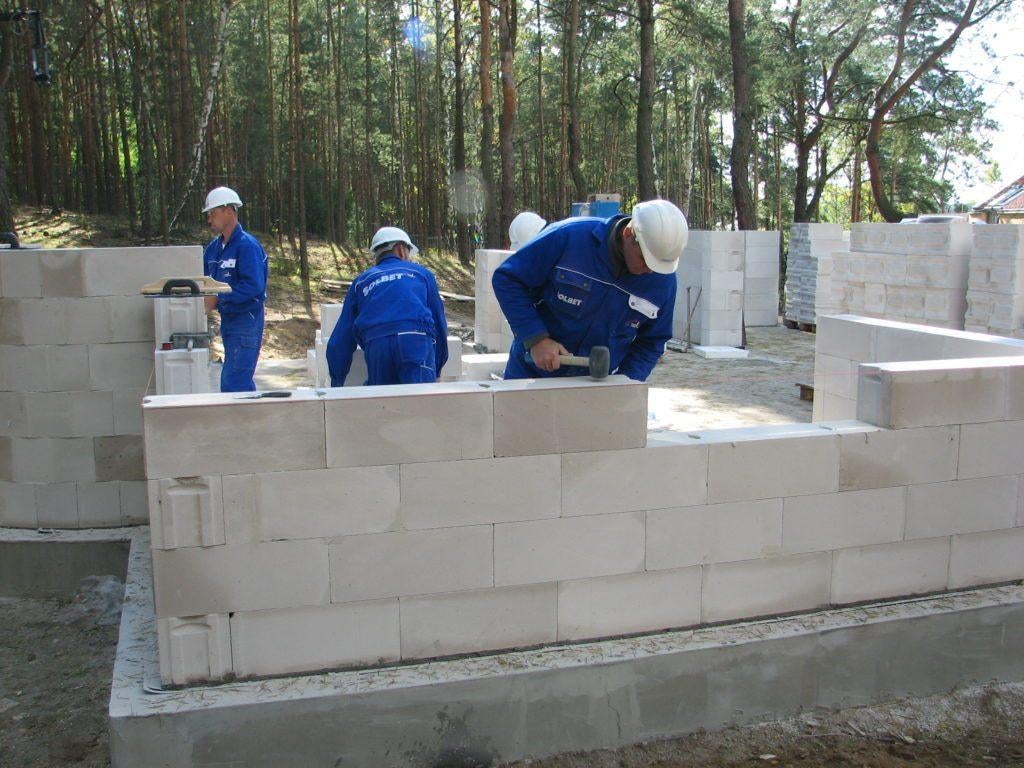 Équipe de construction polonaise, factures, garantie