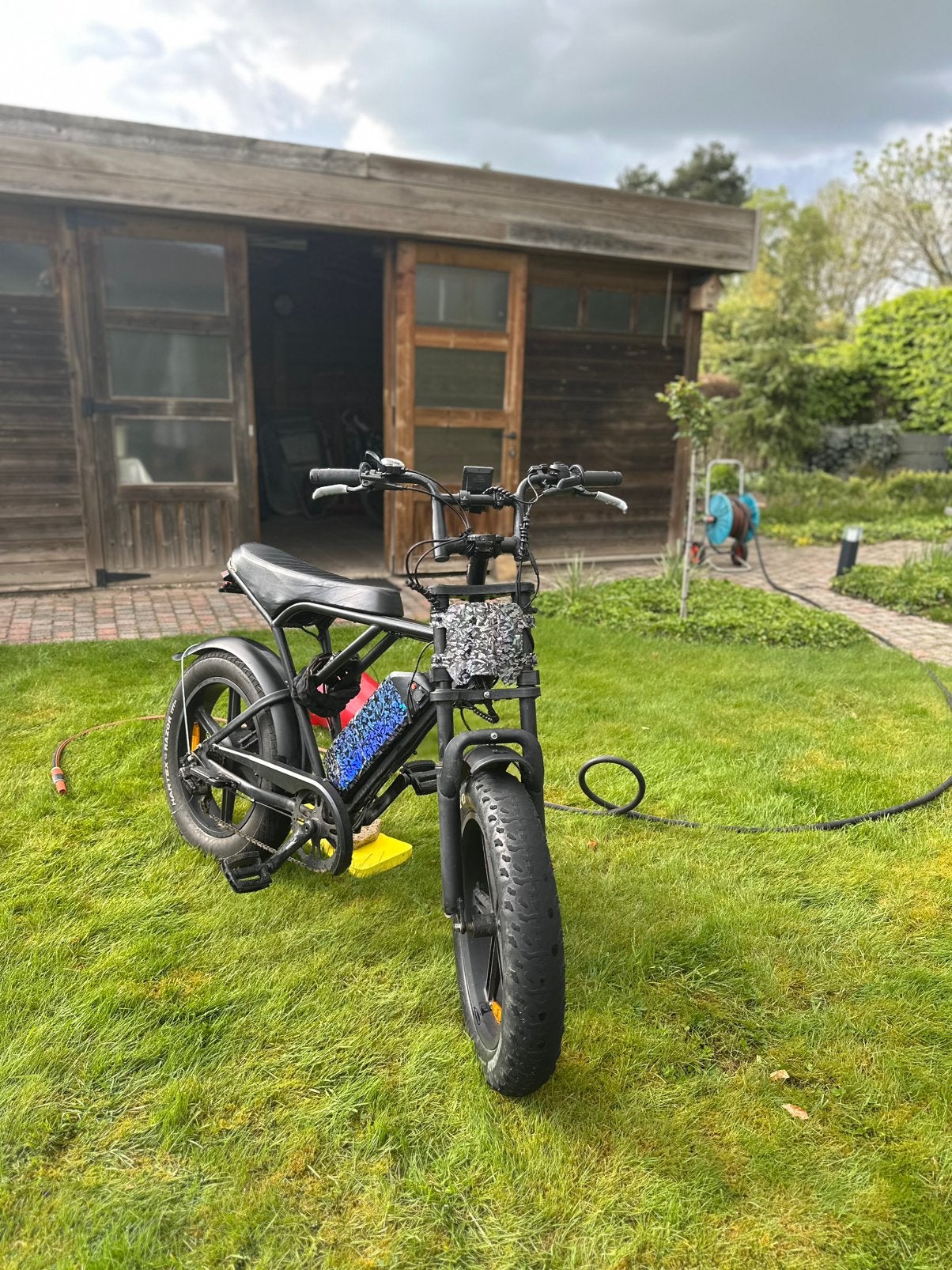 Fatbike H9 750 watt ik wil ruilen voor gt2000, Fietsen en Brommers, Ophalen, Zo goed als nieuw