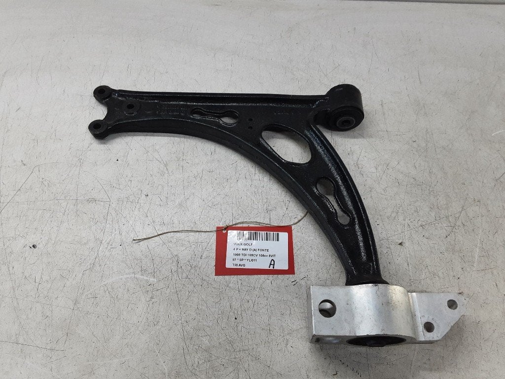 BRAS DE SUSPENSION AVANT GAUCHE (TRIANGLE) Golf V (1K1), Volkswagen, Mevr. I. Hauben, Utilisé, Rue de l'Espoir 34 34
4030  GRIVEGNÉE, BE