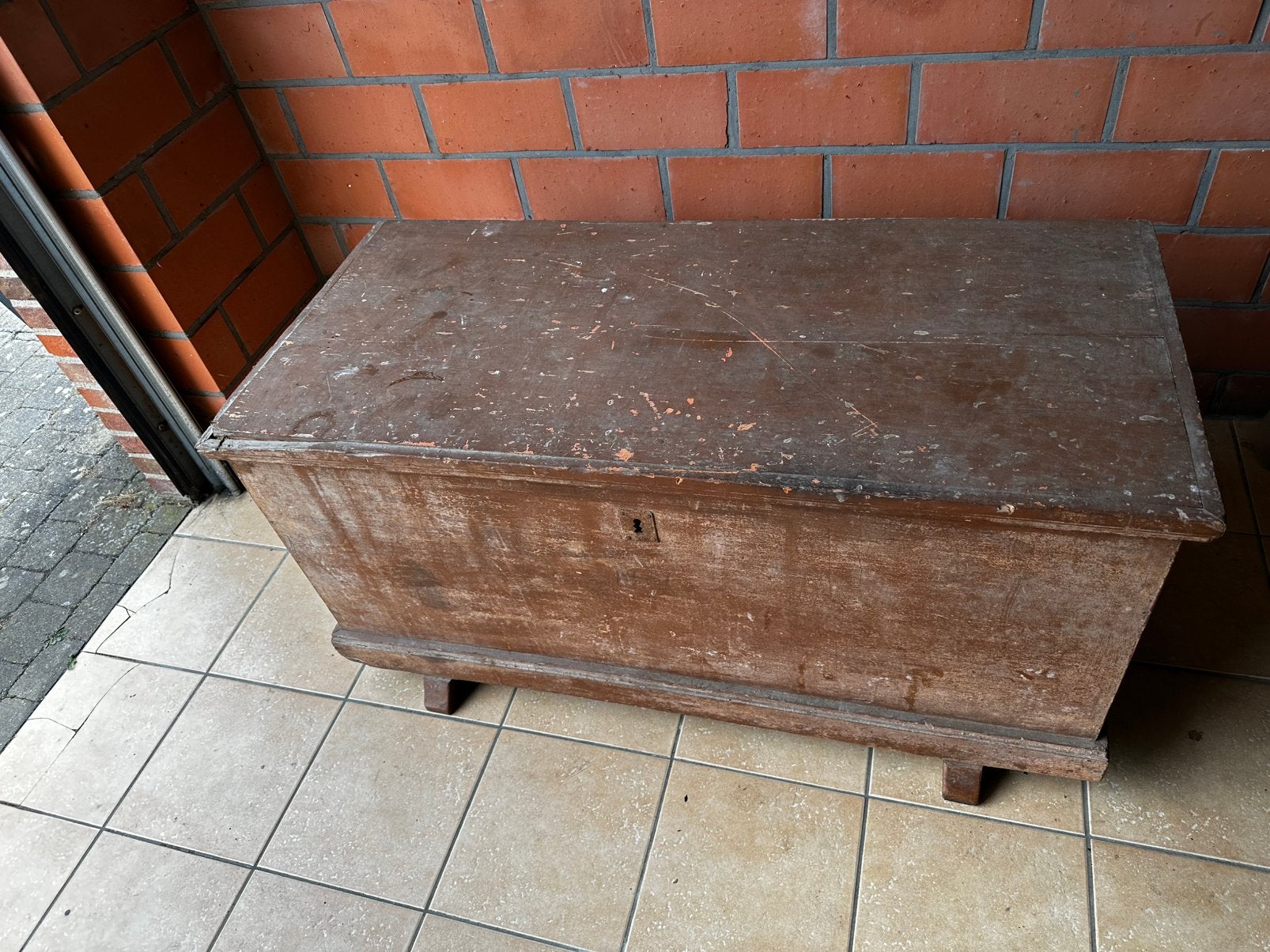 Antieke dekenkist, Ophalen, Gebruikt
