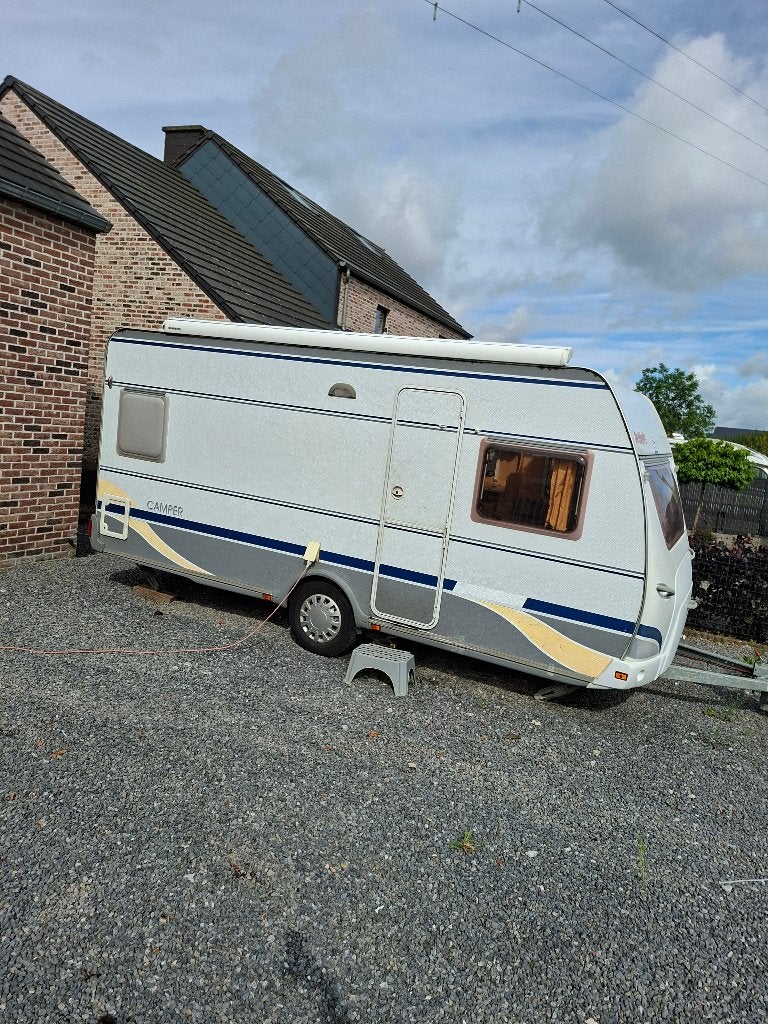 Caravane 0498 33 87 36, Caravanes & Camping, Caravanes, Jusqu'à 4, 4 à 5 mètres, Particulier, Réfrigérateur