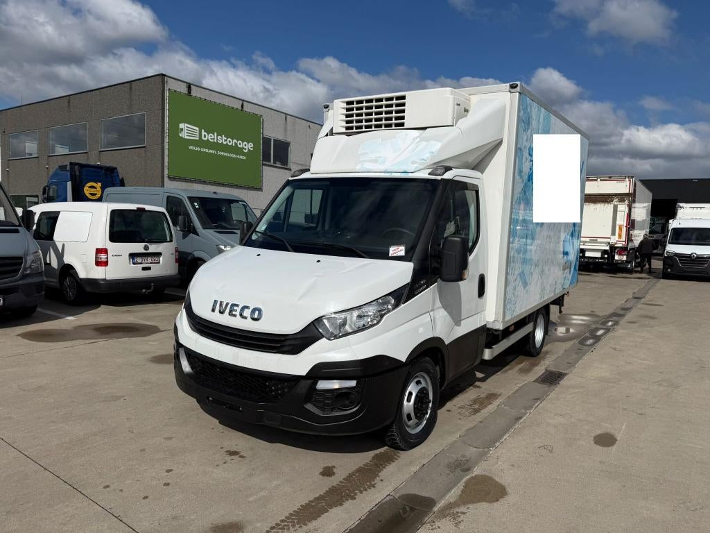 Iveco Daily 35 180 (Numéro de stock 75712), Autos, Camionnettes & Utilitaires, Achat, Euro 6, Entreprise, Iveco