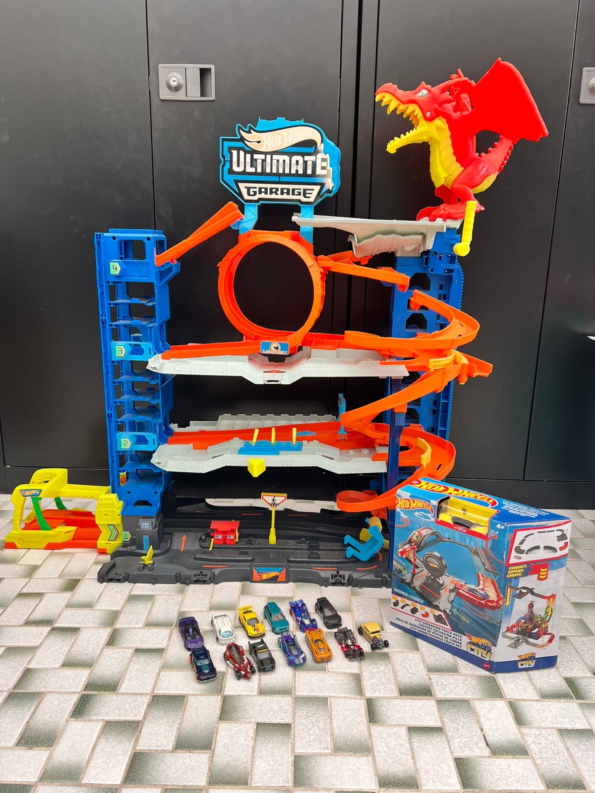 Hot Wheels City Ultimate Garage+uitbreidingsset+13 auto’, Ophalen, Hot Wheels