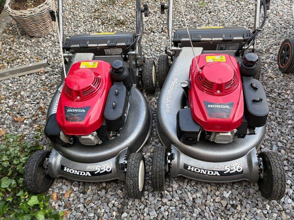 2x Honda HRD 536, zoals nieuw!, Tuin en Terras, Ophalen, Zo goed als nieuw