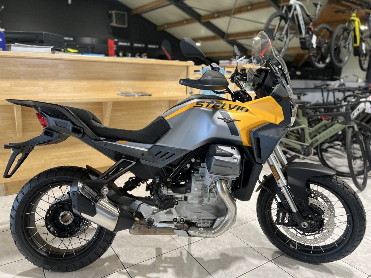 Moto Guzzi Stelvio 1000, Motoren, Bedrijf, Enduro, Meer dan 35 kW, 1000 cc