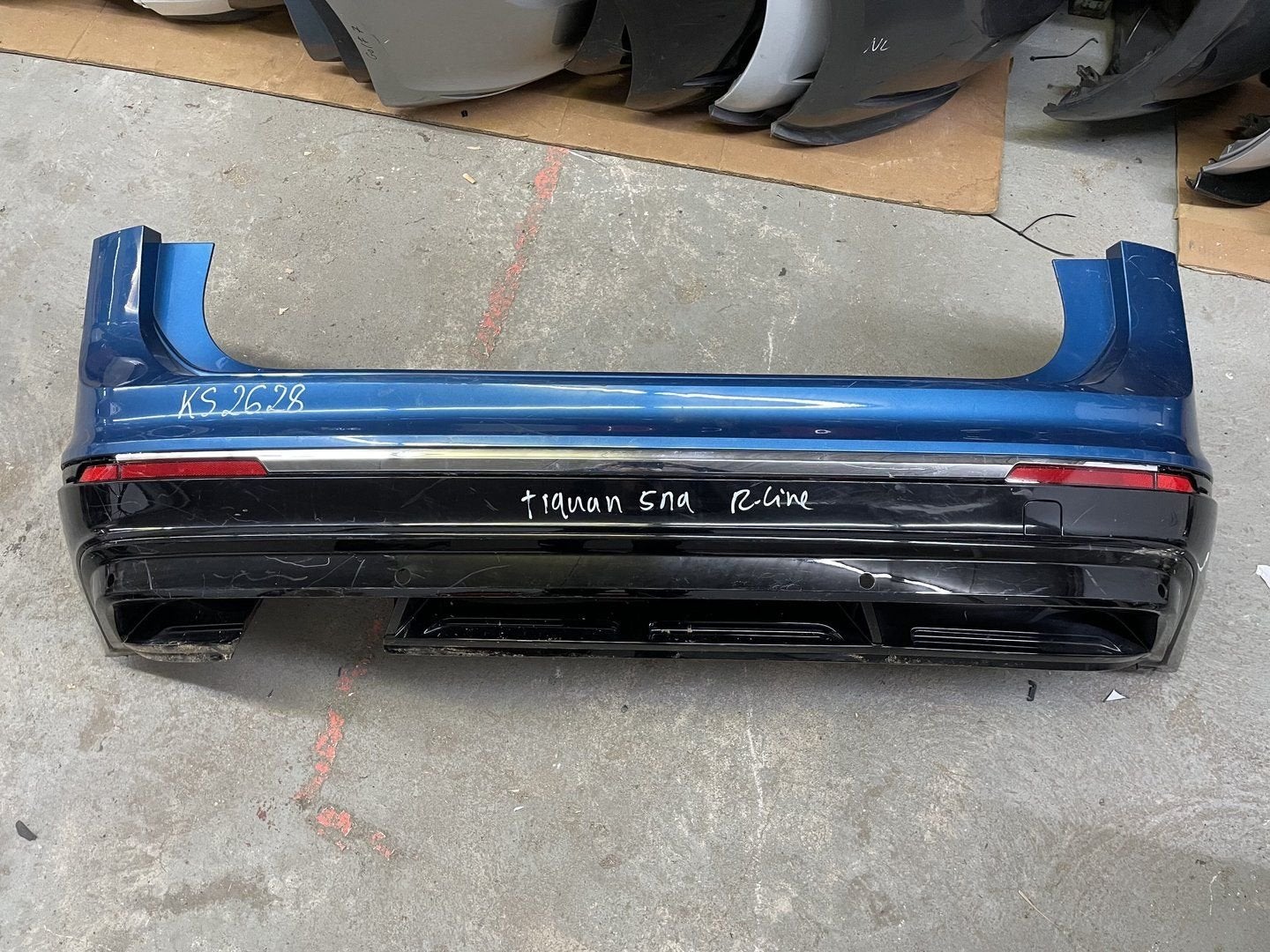 VW tiguan 5na r-line rline achterbumper 6pdc, Arrière, -, Utilisé, -