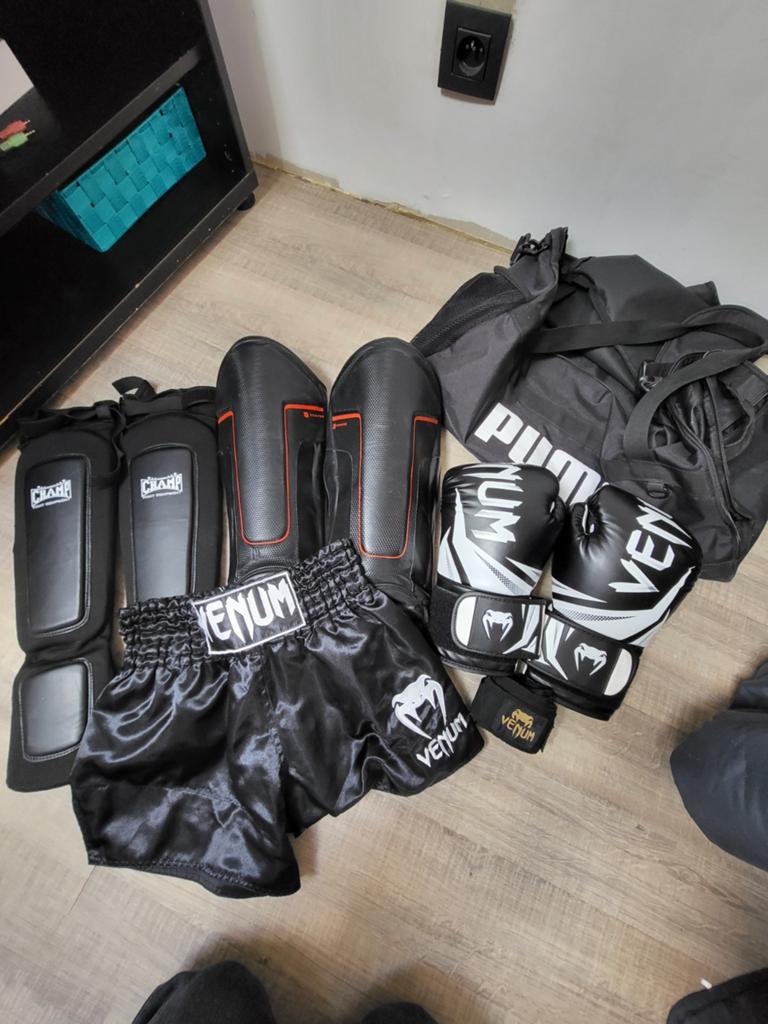 Kickboks gerief te koop, Ophalen