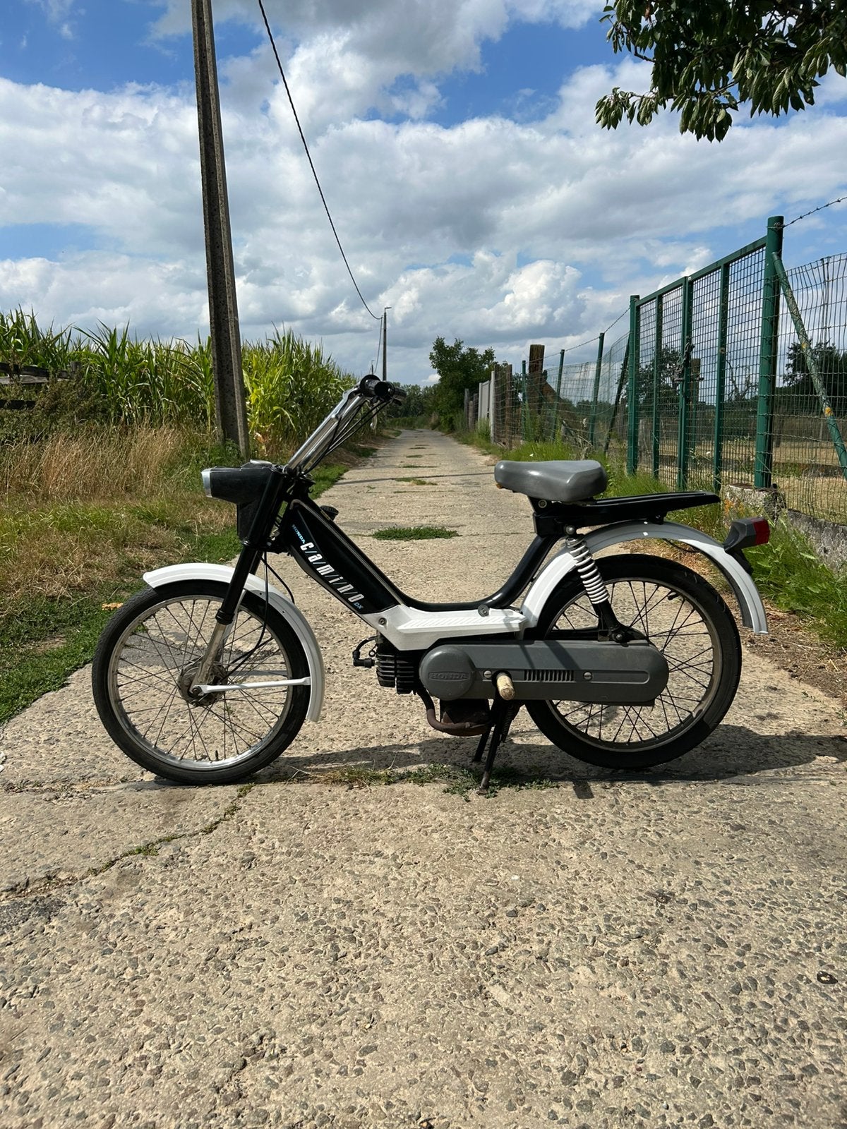 Honda Camino | A klasse | Mono | Rijdt goed, Fietsen en Brommers, Brommers | Honda, Ophalen, Overige modellen, Zo goed als nieuw
