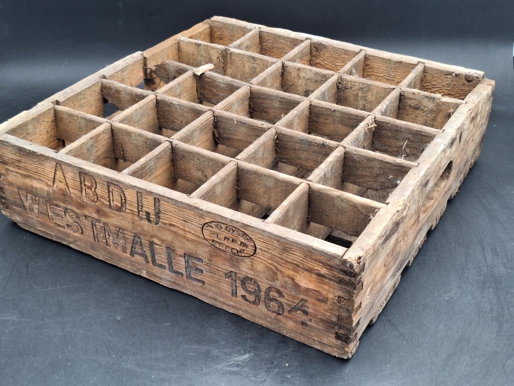 oude bierbak Abdij Westmalle 1964, Verzamelen, Ophalen of Verzenden, Gebruikt, Overige typen, Overige merken