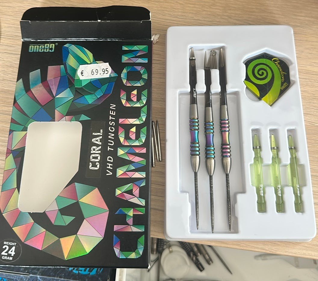 One80 chameleon darts 24 gram, Ophalen of Verzenden, Zo goed als nieuw