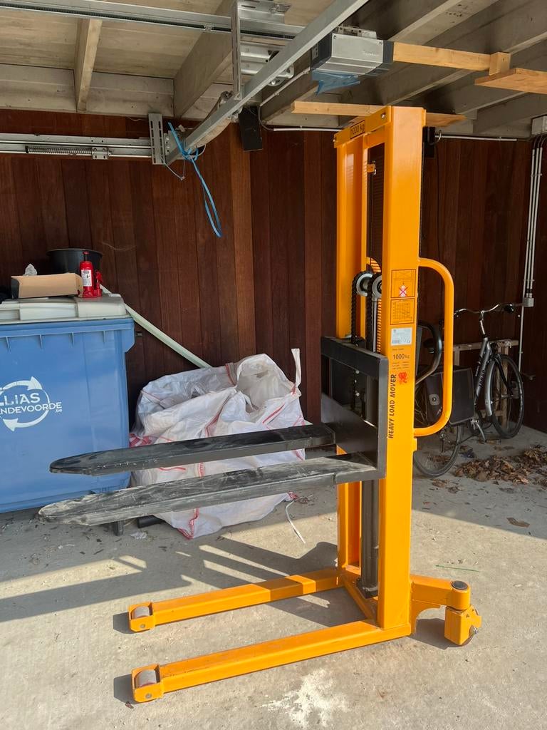 Stapelaar 1000kg, Ophalen, Zo goed als nieuw