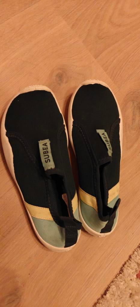 Waterschoenen kind maat 35 tot 36 Decathlon merk Subea, Kinderen en Baby's, Jongen of Meisje, Overige maten, Ophalen of Verzenden