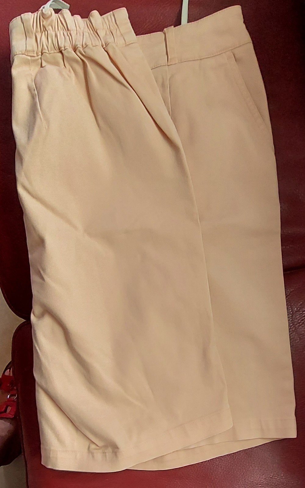 short dame orangé 46 48, Enlèvement ou Envoi