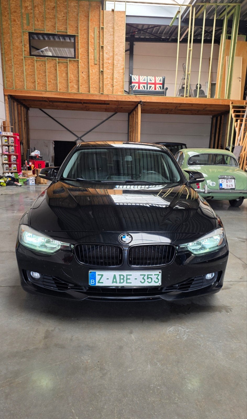 BMW 318 AUTOMATIC, Auto's, BMW, Automaat, 1995 cc, Bedrijf, Onderhoudsboekje