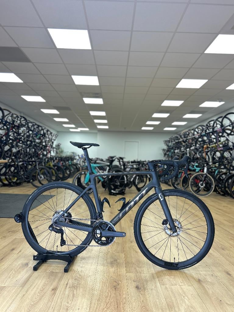Scott Addict RC15 Di2 Carbon Racefiets, Ophalen of Verzenden, Zo goed als nieuw