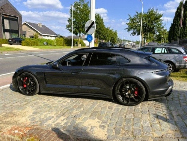 Porsche Taycan GTS Sport Turismo/FULL OPTIE, Autos, Porsche, Argent ou Gris, Achat, Euro 6, Entreprise