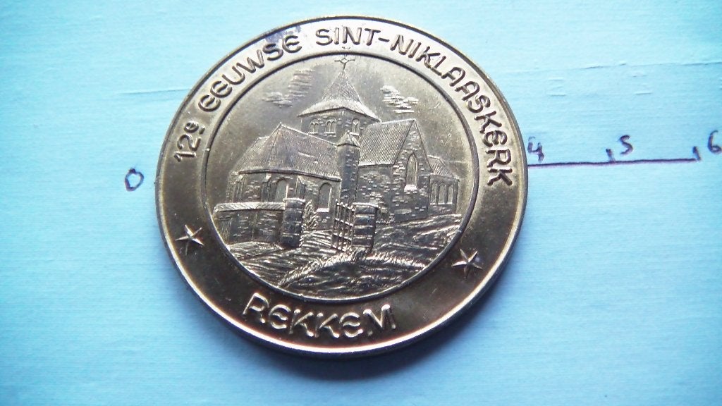 médaille rekkem 1982 jaune, Enlèvement