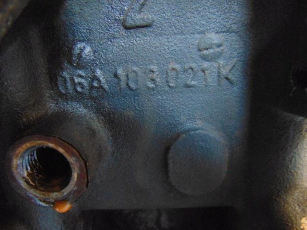 Moteur AWT Nu VW A4 SKODA A6 SUPERB AUDI PASSAT, Envoi, Utilisé, Daihatsu