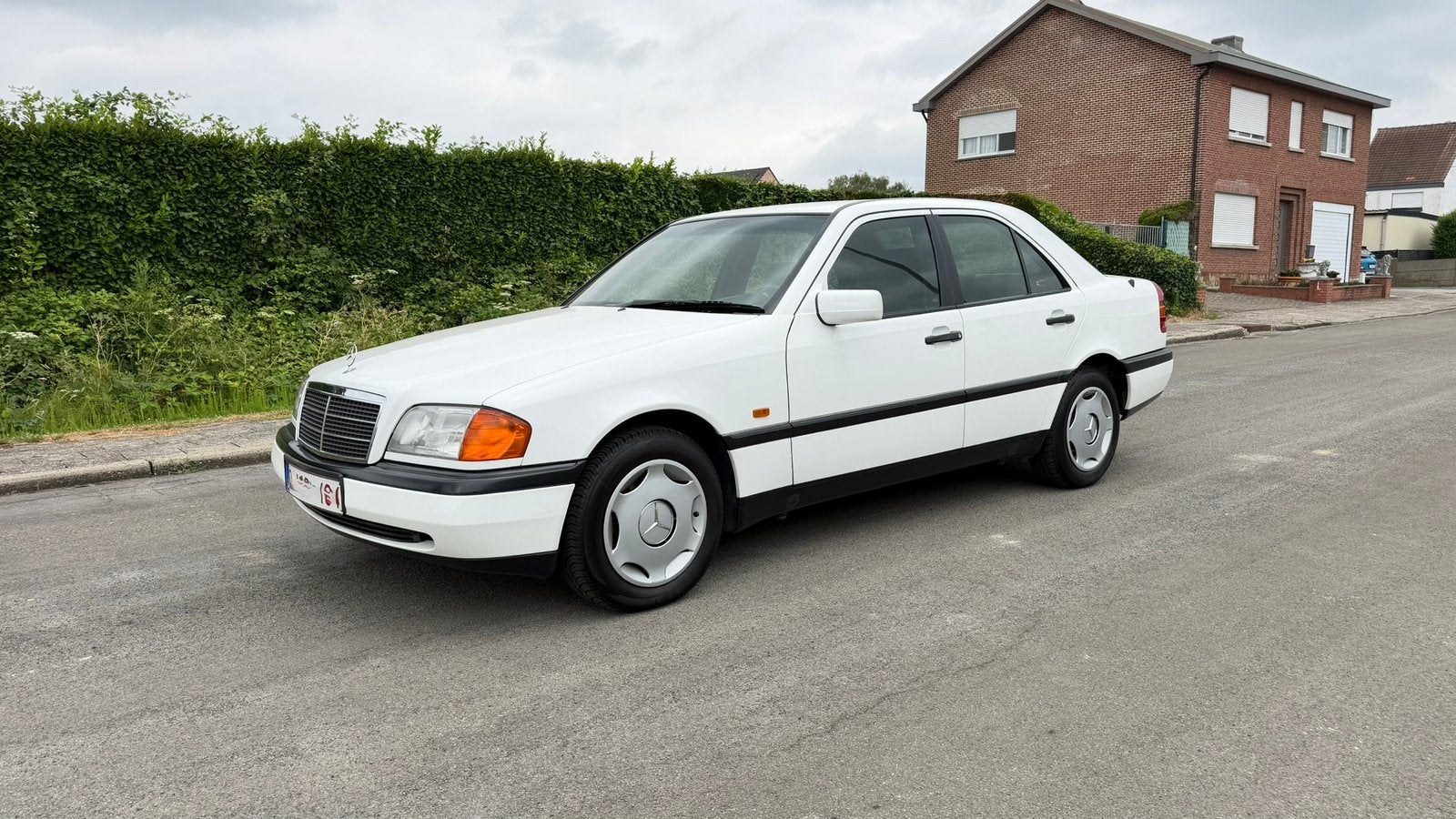 Mercedes C200 - 88.600km - 1994 - Oldtimer, Autos, Achat, Boîte manuelle, Diesel, Particulier