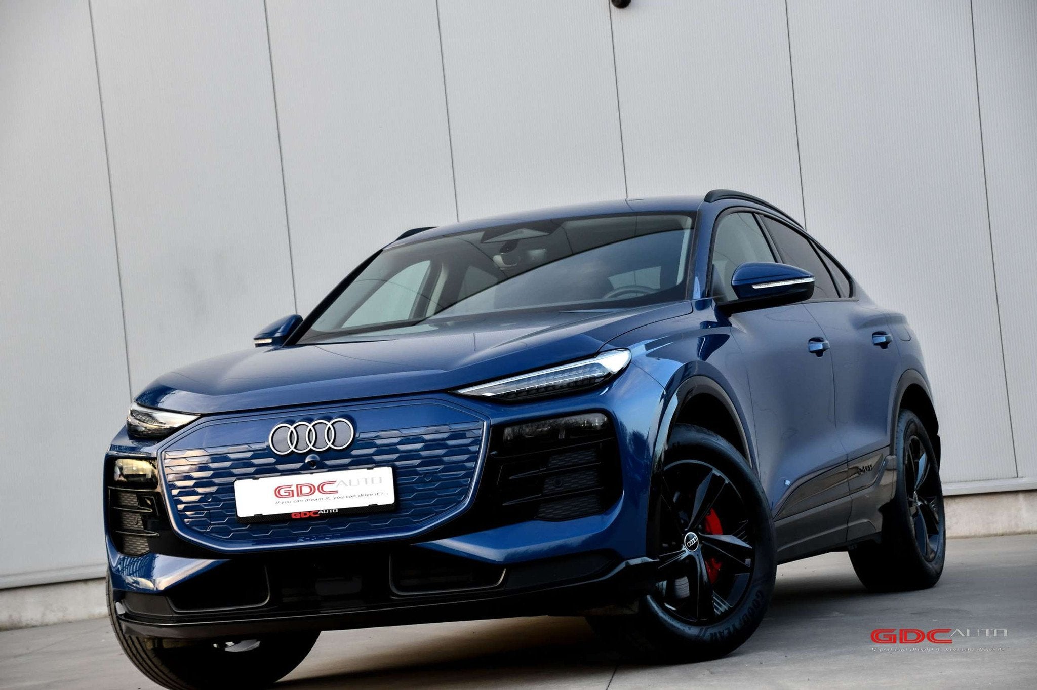 Audi Q6 e-tron Q6 E-Tron Sportback I Adaptive Cruise Control, Auto's, Audi, Gebruikt, Zwart, Blauw, 5 zetels