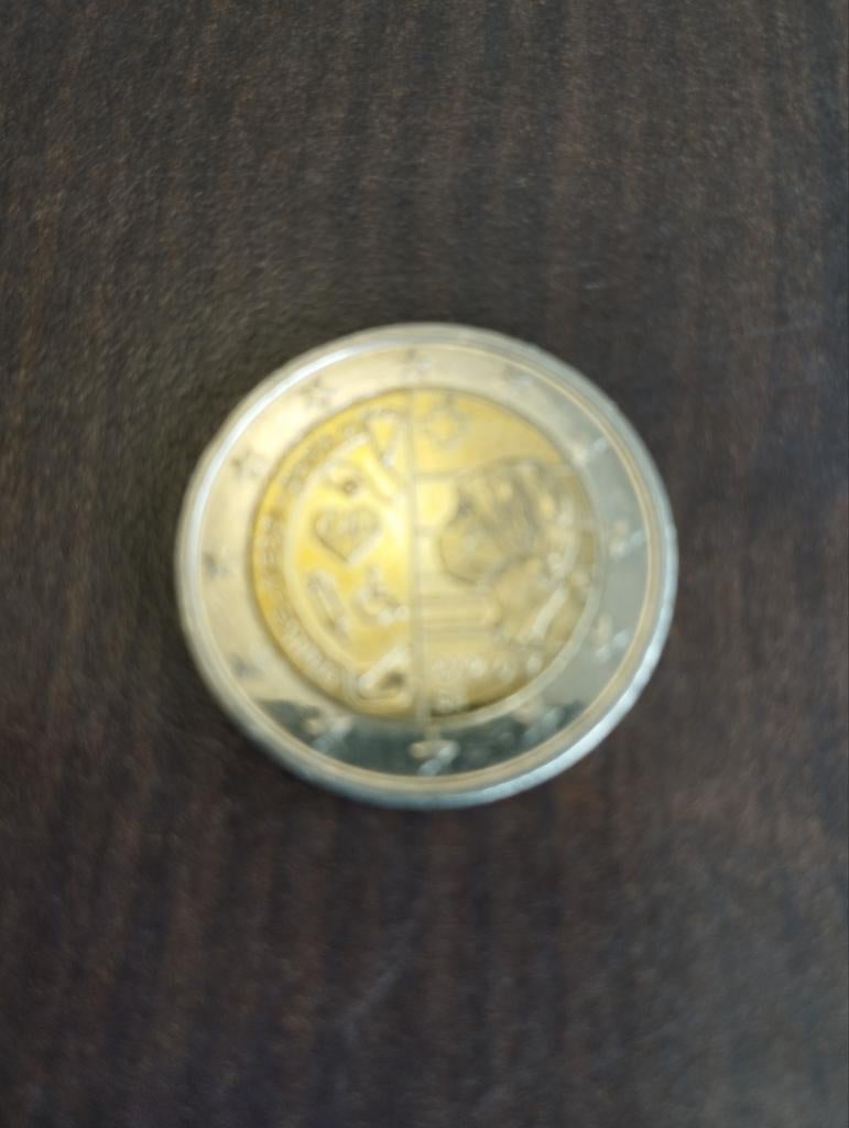 Een speciale 2 euro munt kleur goud en zilver kleur, Ophalen, 2 euro, Zilver