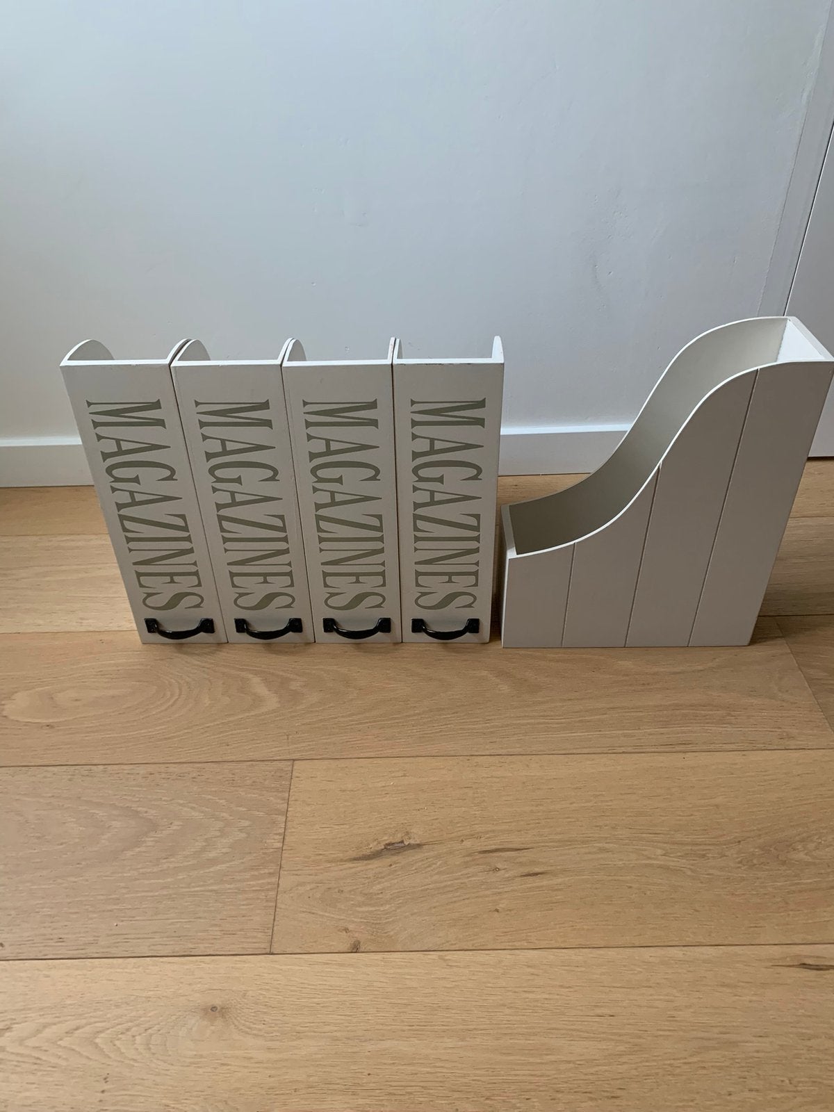 5 porte-revues/bacs à revues en bois, Maison & Meubles, Accessoires pour la Maison | Porte-journaux & Porte-revues, Neuf, Enlèvement ou Envoi