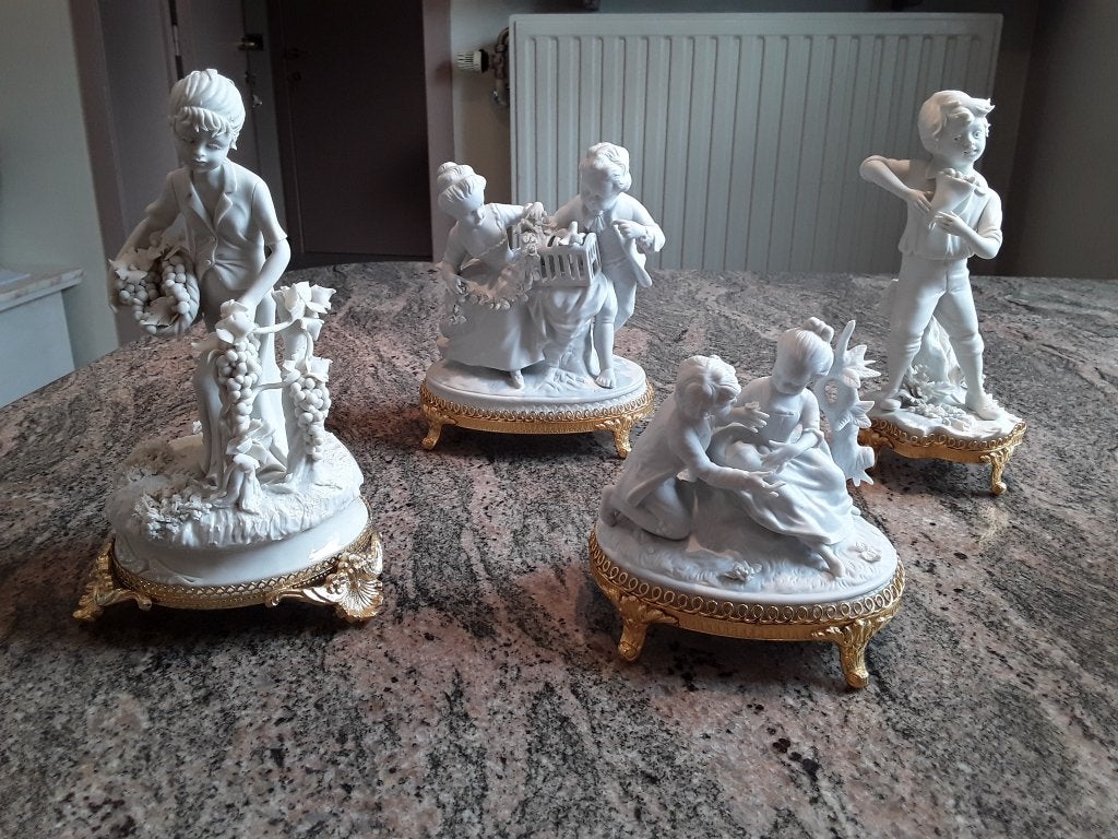 Beeldjes in Biscuit Unterweissbach, Verzamelen, Ophalen, Zo goed als nieuw, Mens