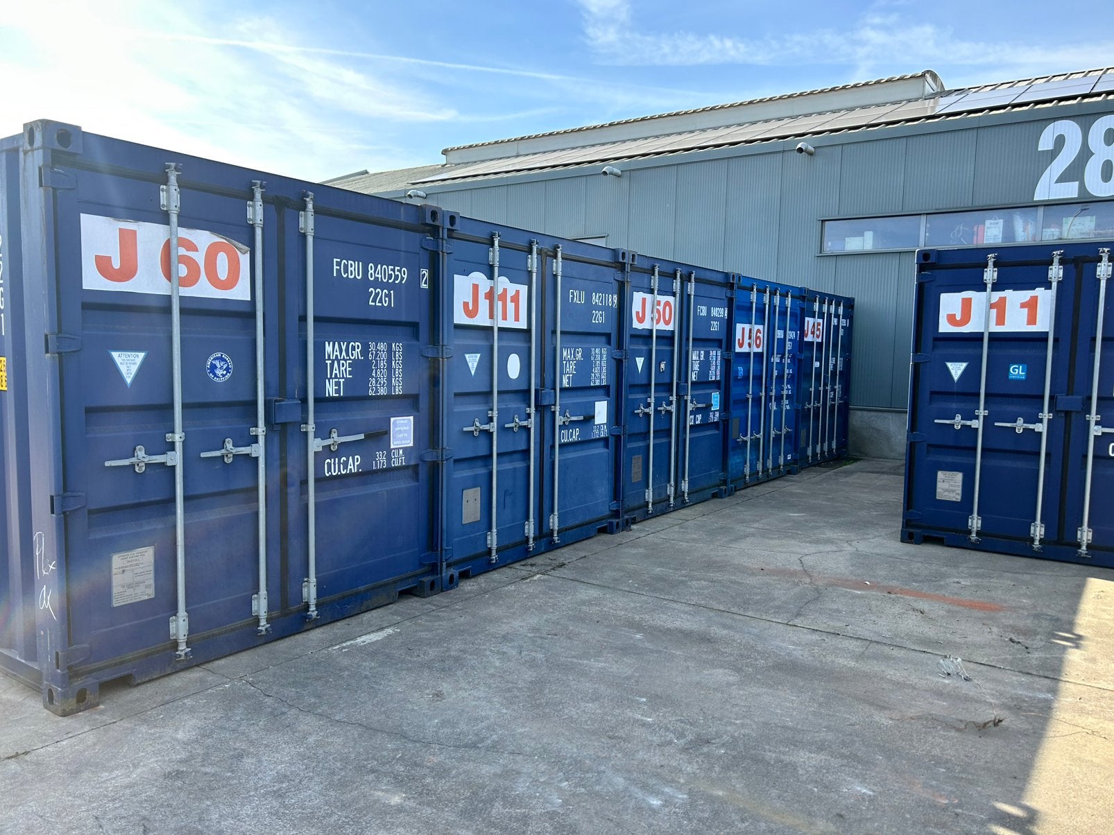 Droge opslagruimte te huur (20 voet containers), Ophalen