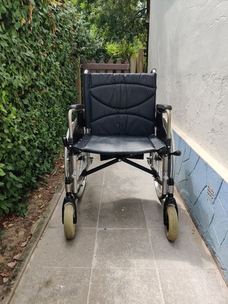 ROELSTOEL  VERMEIREN  V100, Ophalen, Inklapbaar, Gebruikt, Duwrolstoel