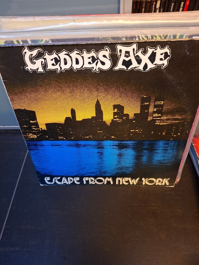 lp - geddes axe - escape from new york - bak 5, Heavy metal, Enlèvement ou Envoi, Utilisé, Pochette photo