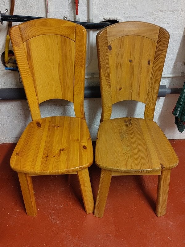 Lot de deux chaises en pin massif, Maison & Meubles, Chaises, Enlèvement, Comme neuf, Deux