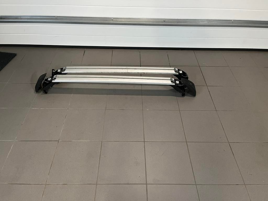 Barre de toit Volvo, Autos : Divers, Porte-bagages, Enlèvement ou Envoi, Comme neuf