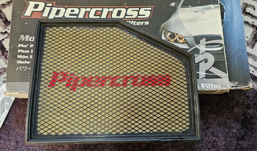 Bmw E60 Benzine  Sportfilter Pipercross Performance, Enlèvement