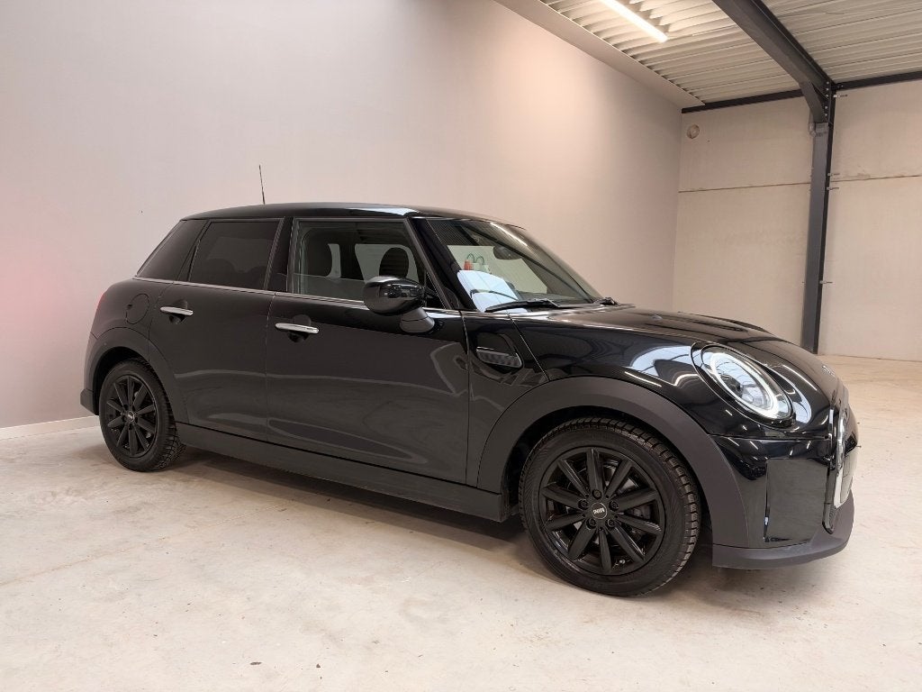 Mini Cooper 1.5i Automaat Led Navi Lineass CarPlay 80000km, Auto's, Dealer onderhouden, https://public.car-pass.be/vhr/ea6c4768-6966-4adf-bc78-c746fa4603b6