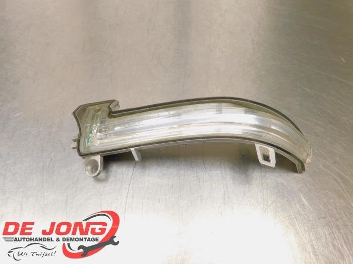 Feu clignotant de miroir droite d'un BMW 1-Serie, -, 3 mois de garantie, Utilisé, -