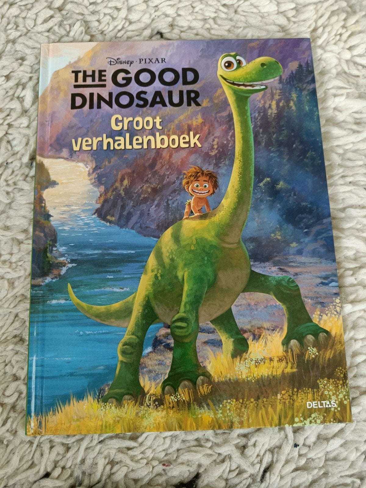 boek dinosaurus, Ophalen