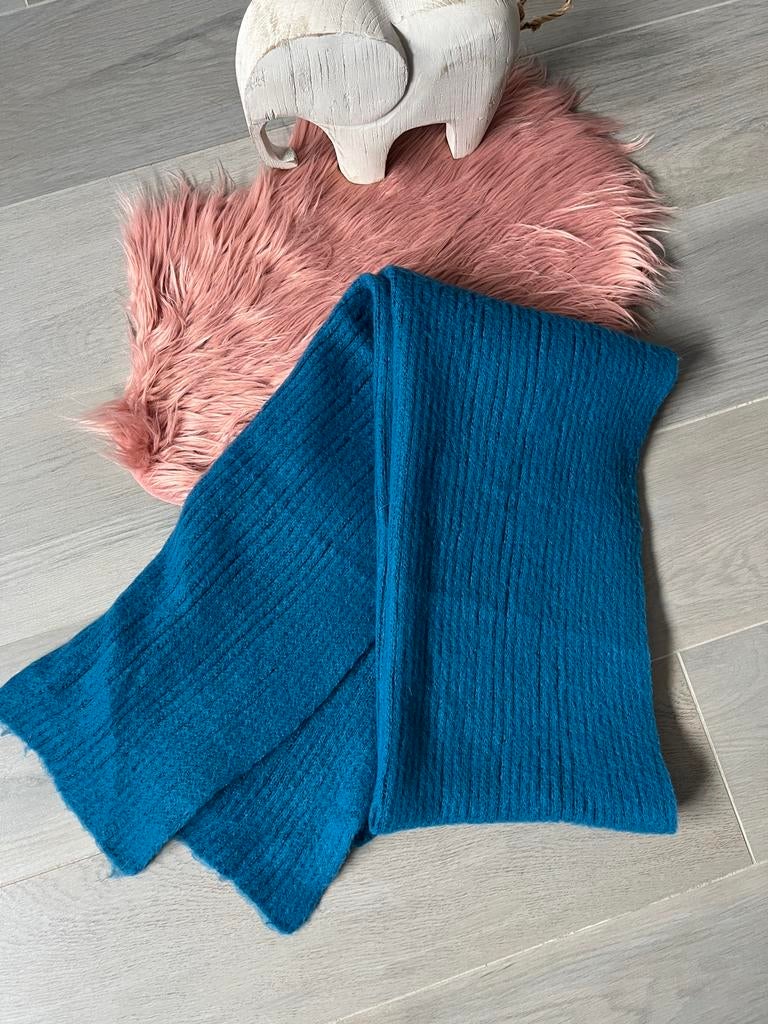 Blauwe sjaal, Kleding | Dames, Ophalen of Verzenden, Zo goed als nieuw, Sjaal