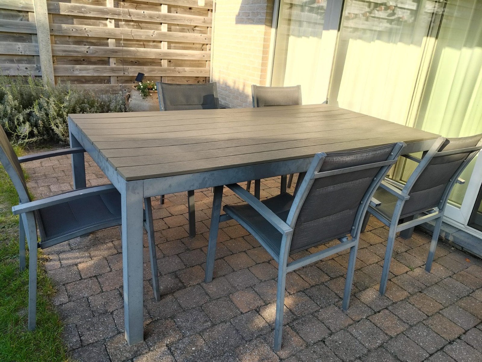 Tuintafel 200 cm polywood + 5 tuinstoelen te koop, Tuin en Terras, Ophalen, Tuinset