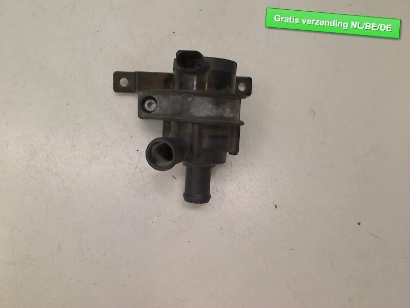 EXTRA EAU POMPE Audi A1 Sportback (8XA / 8XF) (1K0965561L), Dhr. R. de Gouw, Audi, Utilisé, De Bloemendaal 21 21
5221 EB  'S HERTOGENBOSCH, NL