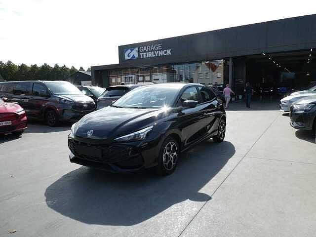 MG MG3 1.5 i 115pk Comfort Luxe Camera '25 17000km (86922), Auto's, Zwart, Bedrijf, 83 kW, https://public.car-pass.be/vhr/241076bd-2d50-4af6-9293-54f1bc5a5636