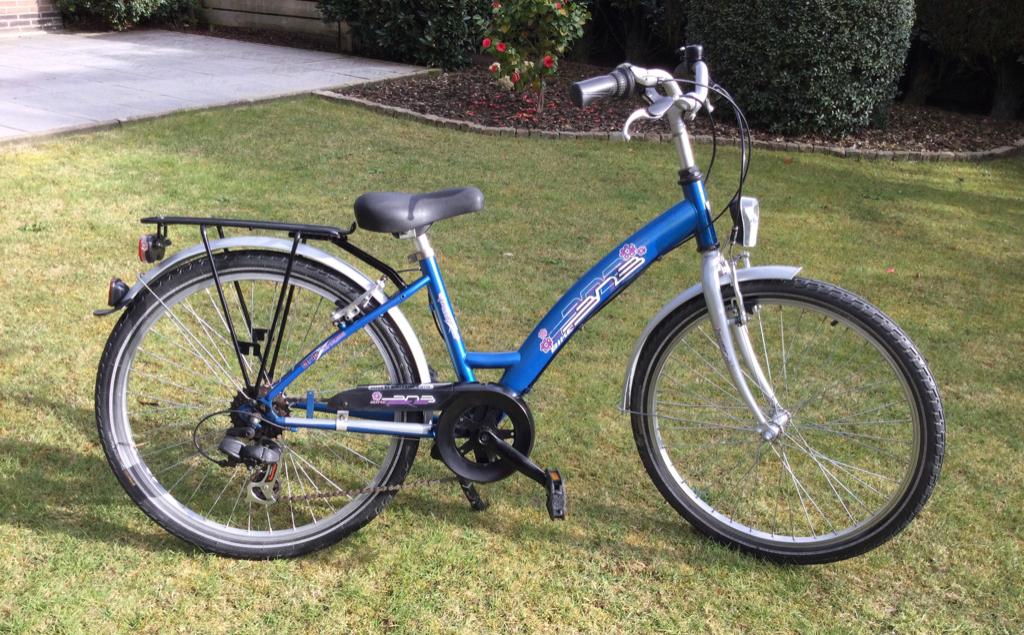 Meisjesfiets 24 inch, Fietsen en Brommers, Ophalen, 24 inch, Versnellingen, Zo goed als nieuw