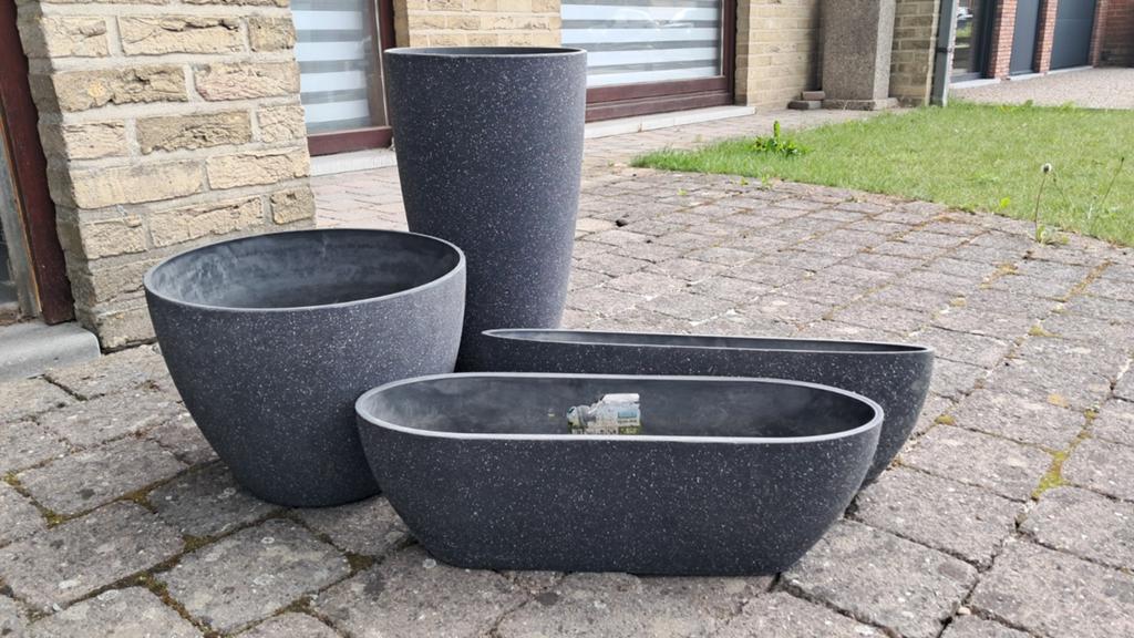 Set bloembakken, Ophalen