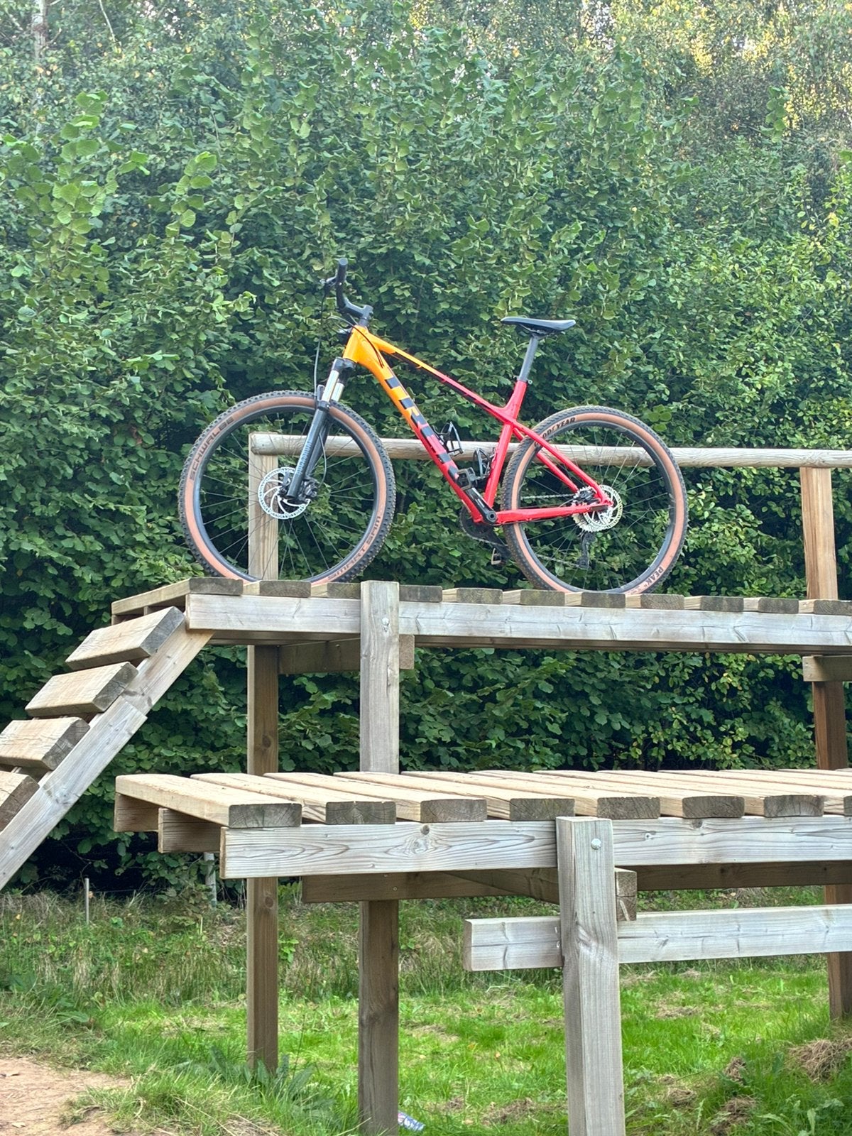 Trek montenbike XL een beetje de lak beschadigt, Fietsen en Brommers, Ophalen, Gebruikt