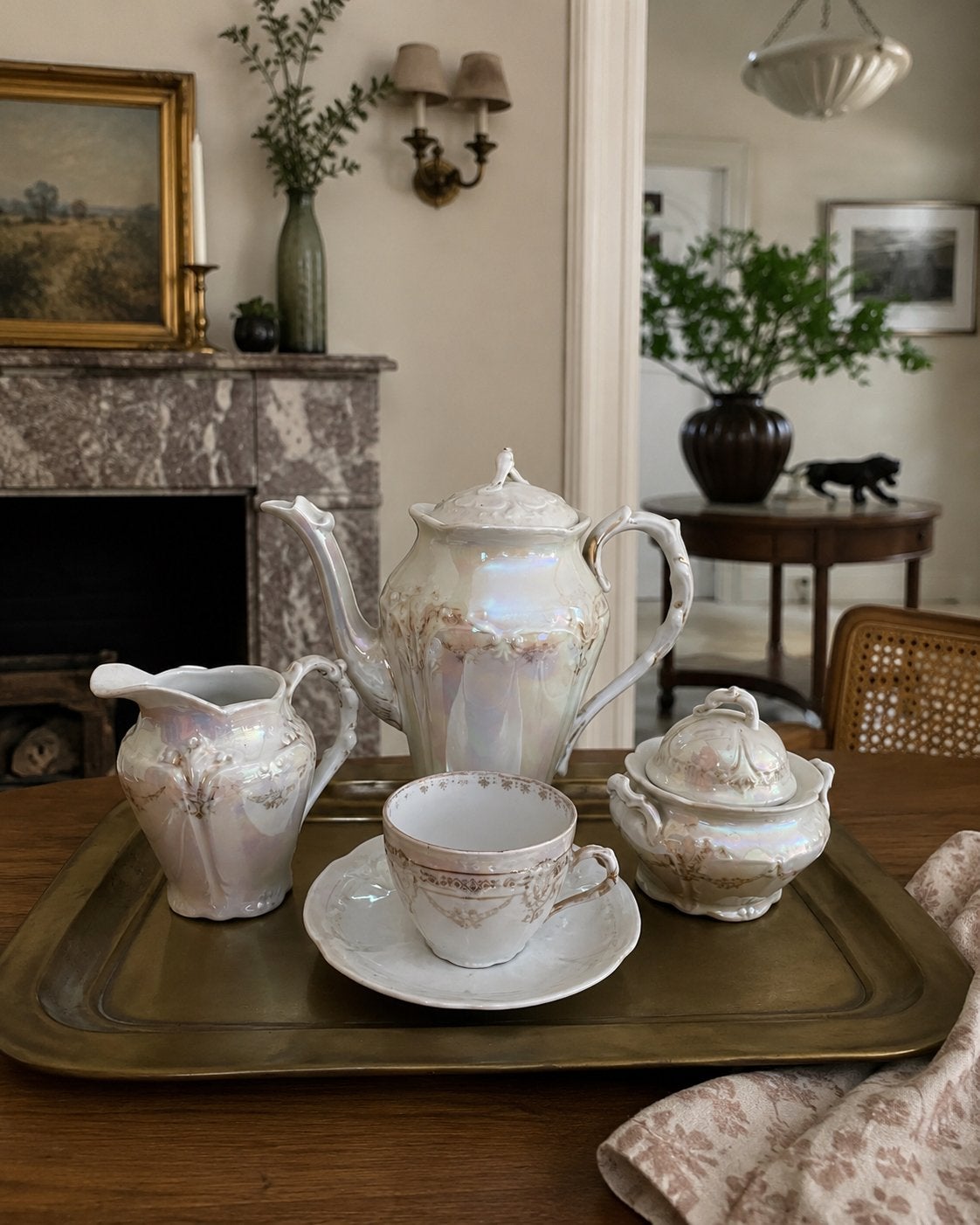 Vintage parelmoer koffie-/theeservies met tinnen schaal, Antiek en Kunst, Ophalen