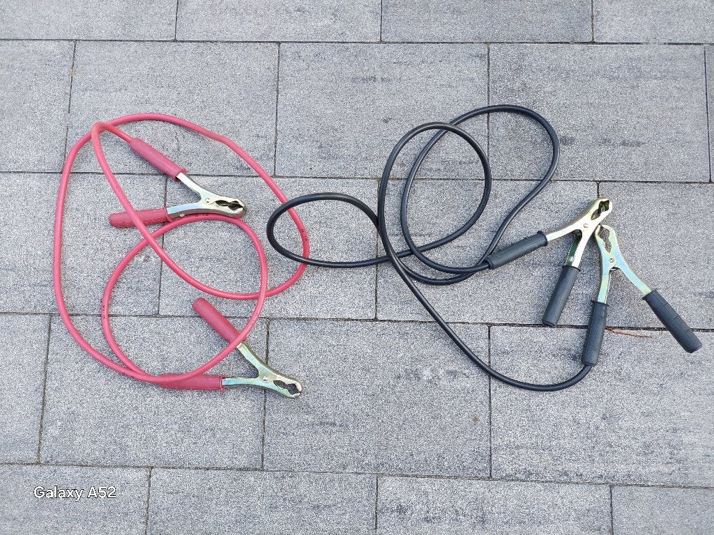 startkabels rood en zwart met geïsoleerde handvaten, Ophalen of Verzenden, Gebruikt