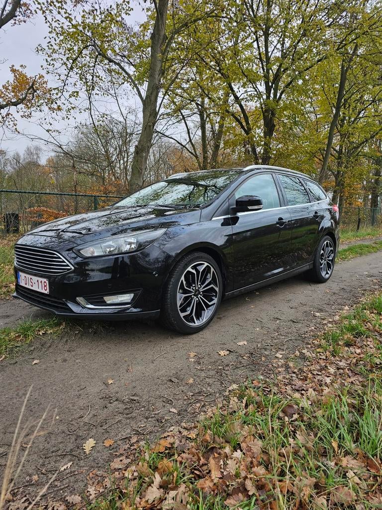 Zeer nette en zuinige Ford Focus break 1.5 tdci 2017 140dkm, Autos, Ford, Particulier, Focus, ABS, Airbags, Air conditionné, Android Auto