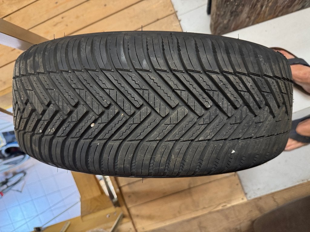 Hankook kinergy 4s 205/55ZR16, Auto-onderdelen, Banden en Velgen, Ophalen, 16 inch, Winterbanden, Band(en)